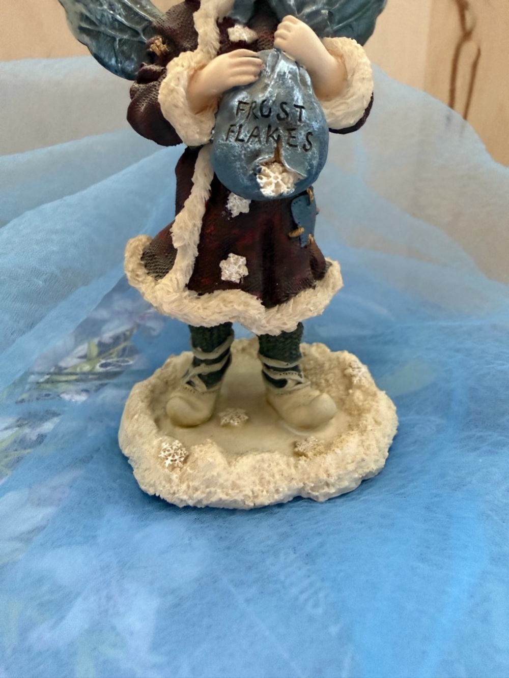 Kristabell Faeriefrost Winter Fairy Figurine by Boyd’s Bears - Picture 10 of 11